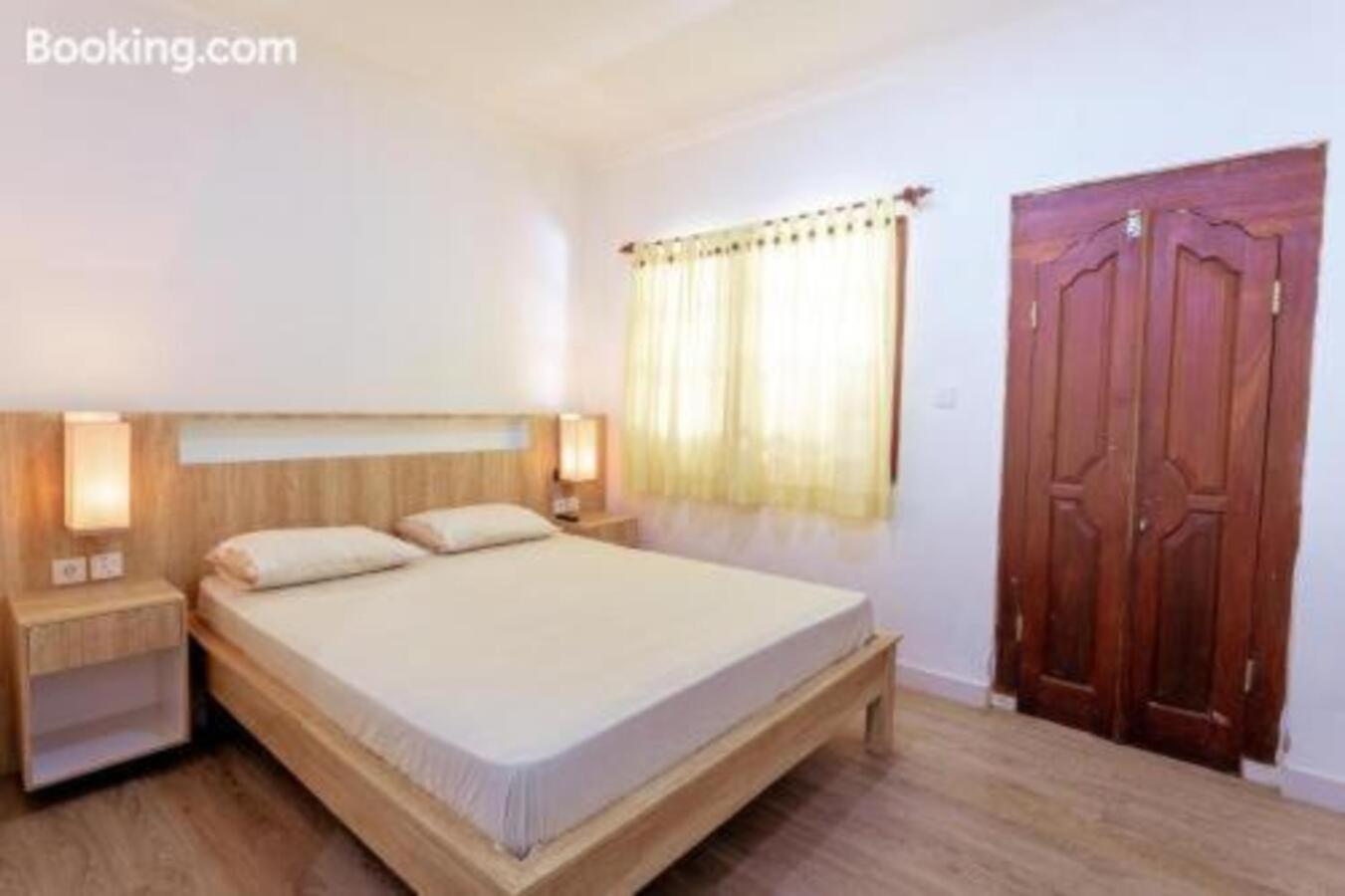 Segara Sadhu Inn Kuta By Ecommerceloka Zewnętrze zdjęcie